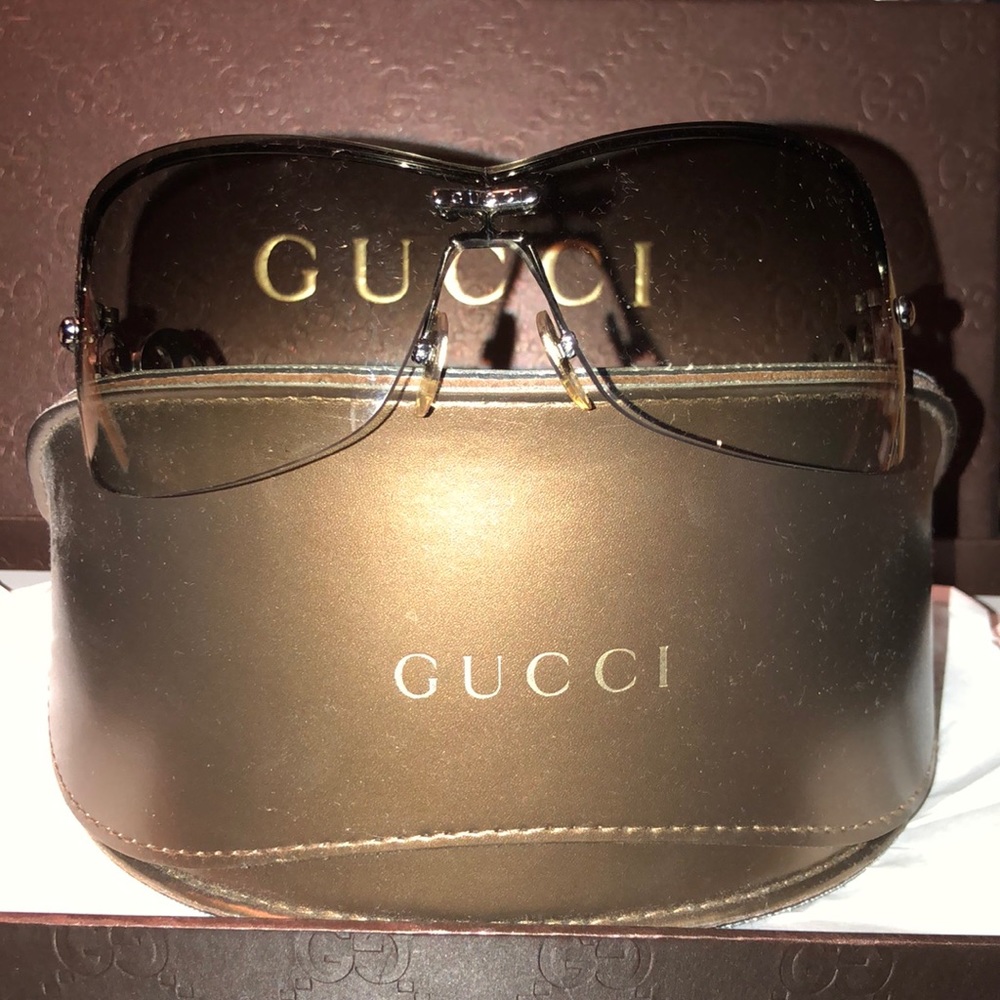 Gucci sunglasses